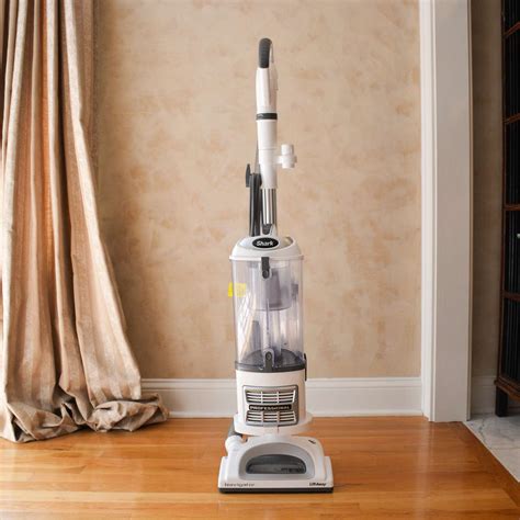 Shark Navigator Lift-Away Upright Vacuum Review