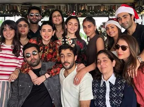 Karisma Kapoor drops pics from the annual Kapoor family Christmas lunch ...