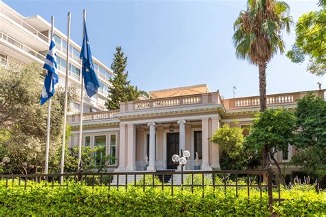 Step Inside the Greek Prime Minister’s Creatively Refurbished Athens ...