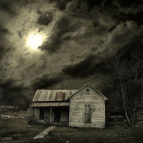 Night Photography / 26 / ANTILIMIT | Night photography, Old farm houses ...