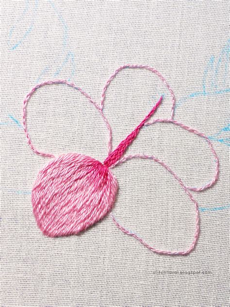 #HibiscusChallenge Part 1: The Flower - Stitch Floral