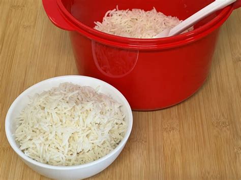 How to Cook Rice in a Microwave Rice Cooker - OvenSpot