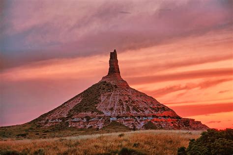 Chimney Rock, Scottsbluff Nebraska. Half way point for pioneers on the ...