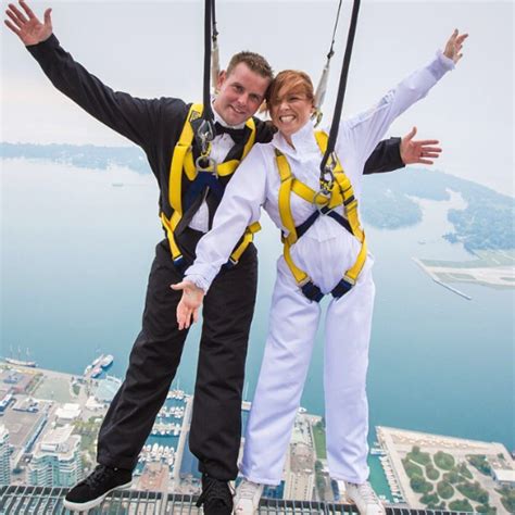 The CN Tower EdgeWalk Offers Pulse Pounding Views Of Toronto - Indie88