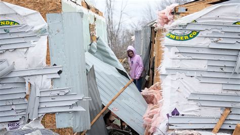 Storm and Tornado Damage in the Midwest, South and East: What We Know - The New York Times