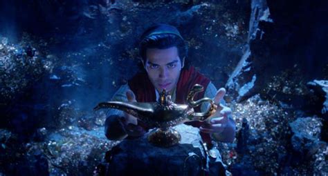 Is There an ‘Aladdin’ (2019) End Credits Scene? | aladdin, Mena Massoud ...