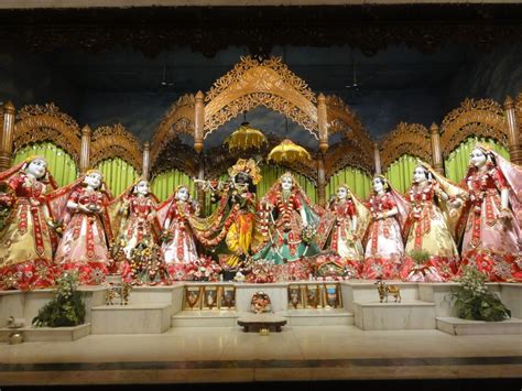 6 Places to visit in ISKCON Mayapur