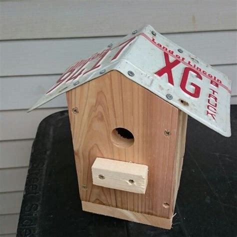 One more birdhouse with a license plate roof. | Bird houses, Bird house, Outdoor decor