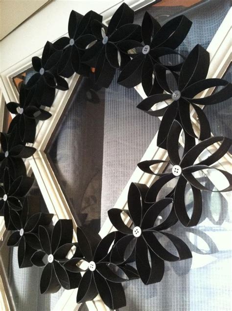 Wreath made from toilet paper and paper towel tubes | How to make wreaths, Paper towel tubes ...