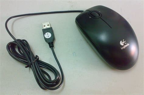 Logitech M100 Wired Optical Mouse