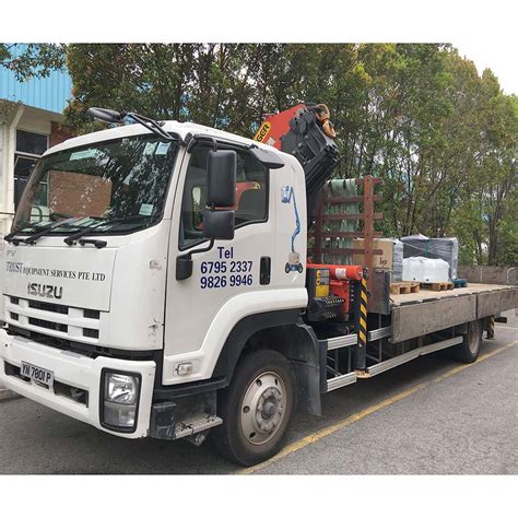 Lorry Crane rental | Trust Equipment Services Pte. Ltd. | Singapore