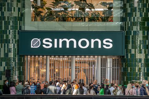 La Maison Simons Opens at CF Fairview Pointe-Claire in Montreal with ...