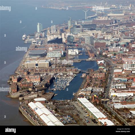 aerial view of Liverpool city centre and docks Stock Photo: 67675064 ...