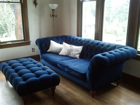 blue chesterfield sofa | 1000 Wonderful Things