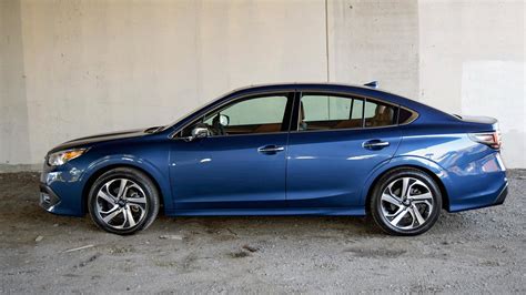 2020 Subaru Legacy vs Toyota Camry Comparison Test | AutoTrader.ca