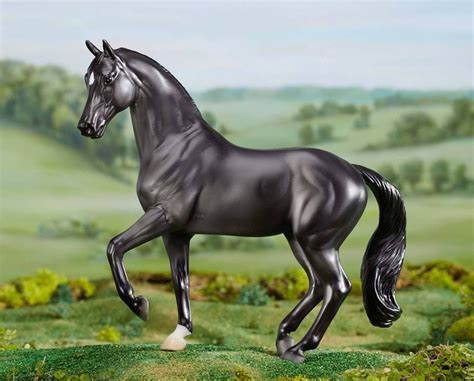 Black Beauty Horse & Book Set - BreyerHorses.com