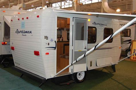 Top 20 Incredible Small Rv Trailer With Bathroom You Have To See — BreakPR | Small campers ...
