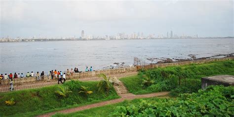 Bandra Bandstand Mumbai Timings (History, Entry Fee, Images & Information) - Mumbai Tourism