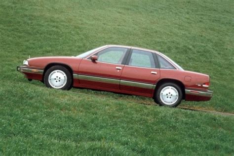 Used 1990 Buick Regal for sale - Pricing & Features | Edmunds