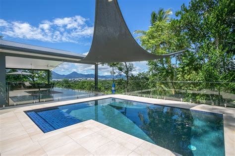 Cairns Holiday House | Luxury Family Cairns Accommodation