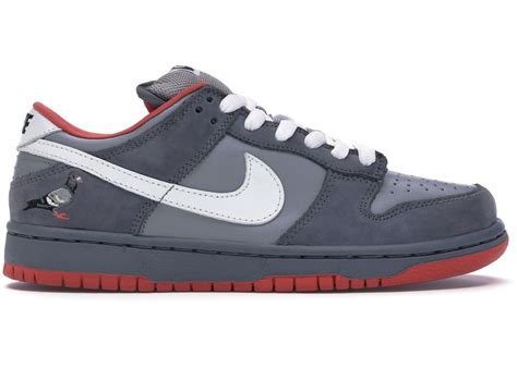 (Updated) Nike Sues Warren Lotas For Selling "Confusingly Similar" Pigeon Dunk Sneakers ...