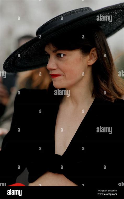 Paris, France. 23rd Jan, 2023. Street style, Ruth Wilson arriving at ...