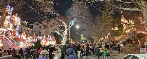 Brooklyn Christmas Lights Tour (at Dyker Heights) - Brooklyn Unplugged 2023 info and deals ...