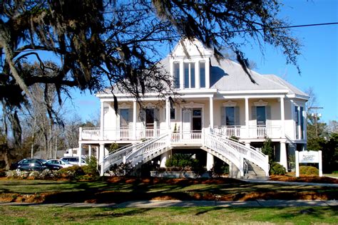 Mandeville Lakefront - Louisiana | Southern plantations, Southern home ...