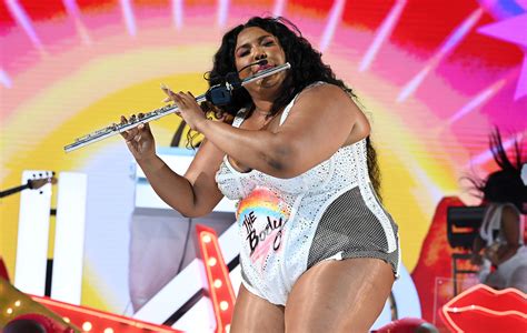 Lizzo files trademark applications for her signature flute