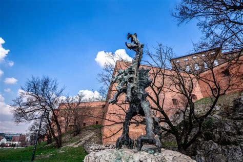 The legend of the Wawel dragon - MrShuttle.com