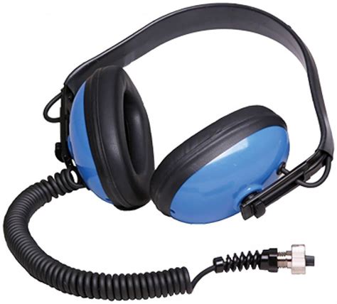 5 Best Headphones for Metal Detecting - Metal Detector Lab