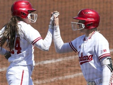 College softball scores: Three top-10 teams fall on Sunday of opening ...