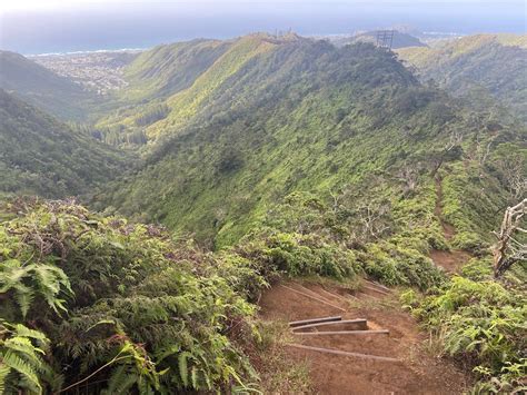 See All of Oʻahu From These 8 Hiking Trails - Hawaii Magazine