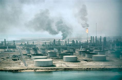 Saudi Arabia Oil Data, Price Forecast: Prices May Stay Around $50 Until 2023 - Bloomberg