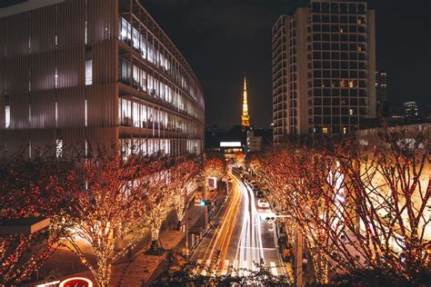 Roppongi Hills view of Tokyo Tower | Explorest