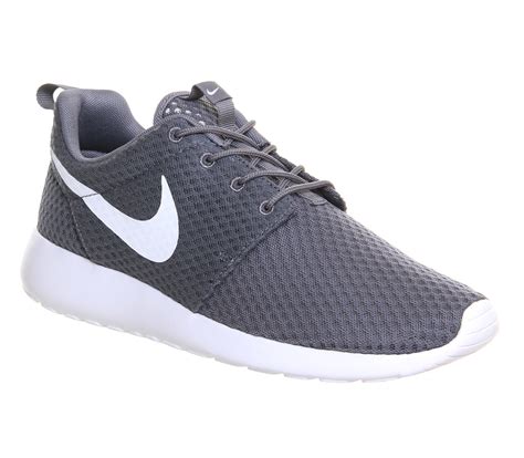 Lyst - Nike Roshe Run in Gray for Men