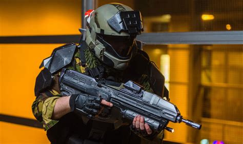 Halo ODST Cosplay Is Born To Kill | Kotaku Australia