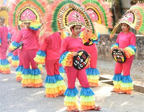 Talabukon Festival Tells the Story of an Old Religious War - Travel to the Philippines