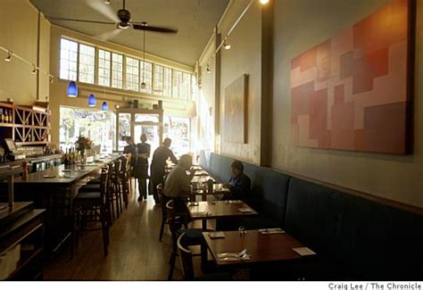 Dining Out: Franklin Square keeps menu simple, satisfying