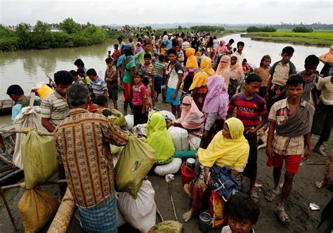 Rohingya crisis: Muslim villages in Burma's Rakhine state burned to the ground as hundreds of ...