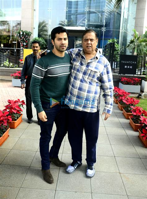 Varun Dhawan snapped with his family | Parties & Events - Bollywood Hungama