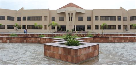 University of Gujrat (UOG), Hafiz Hayat