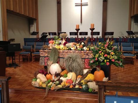 Wesley United Methodist Church in South Suburbs of Chicago. Great way to decorate an altar ...