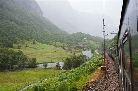 Flam Railway in Norway: route review, tickets and schedule | railcc