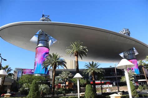 The best shopping malls in Las Vegas - The World and Then Some