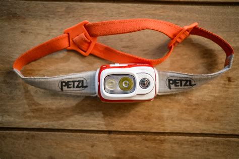 Petzl Swift RL Review - 900 Lumen Reactive Headtorch Field Test