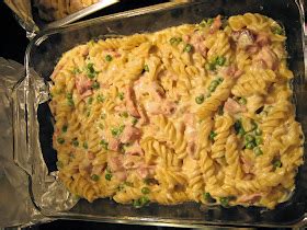 ALL THINGS DELICIOUS: Cheesy Ham, Noodles, and Peas