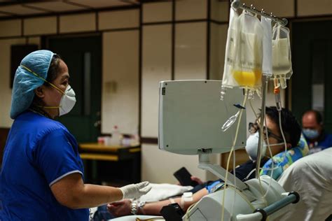 Nurses in Philippines told to stay home to fight coronavirus - Los Angeles Times