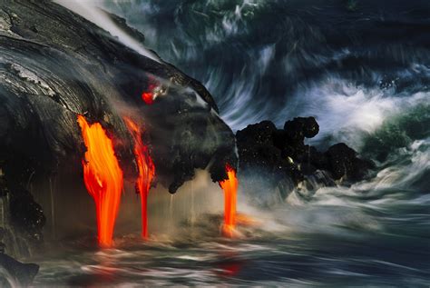 Lava Flow, Hawaii Volcanoes National Park, Hawaii, USA - Art Wolfe