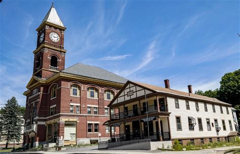 Selectmen's Office - Hinsdale, New Hampshire